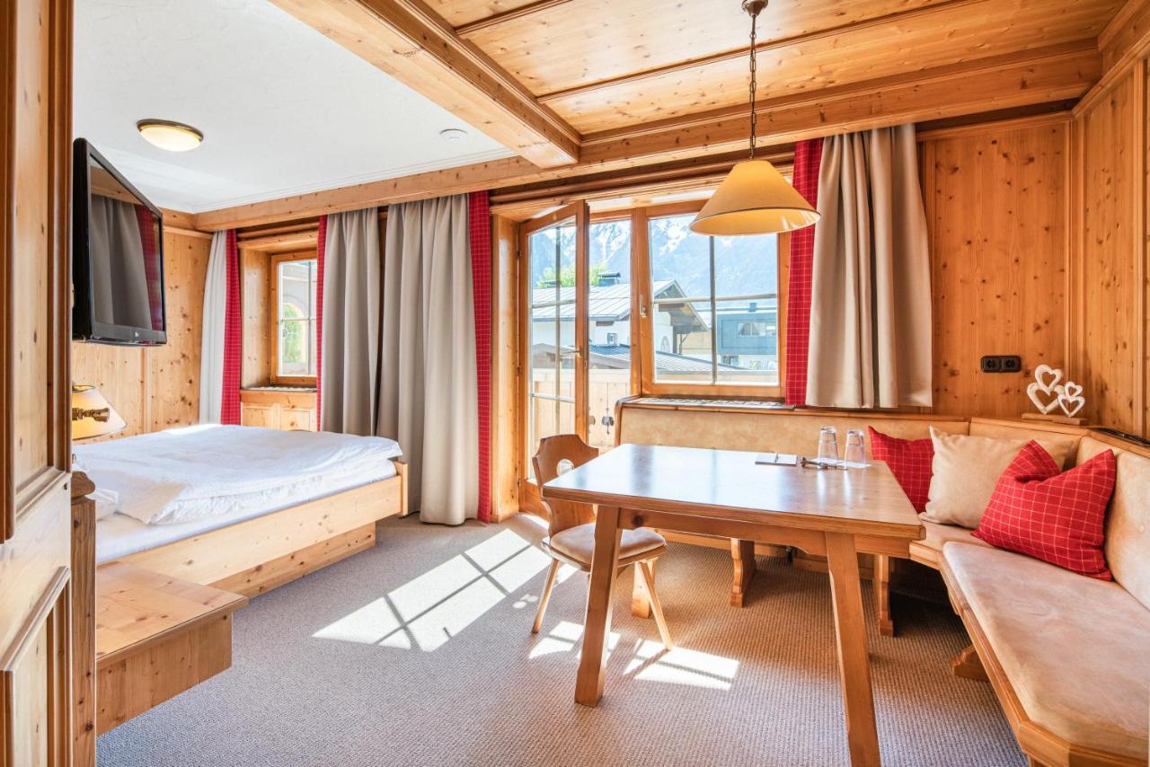 Gaestehaus Stotter Hotell Neukirchen am Großvenediger Exteriör bild